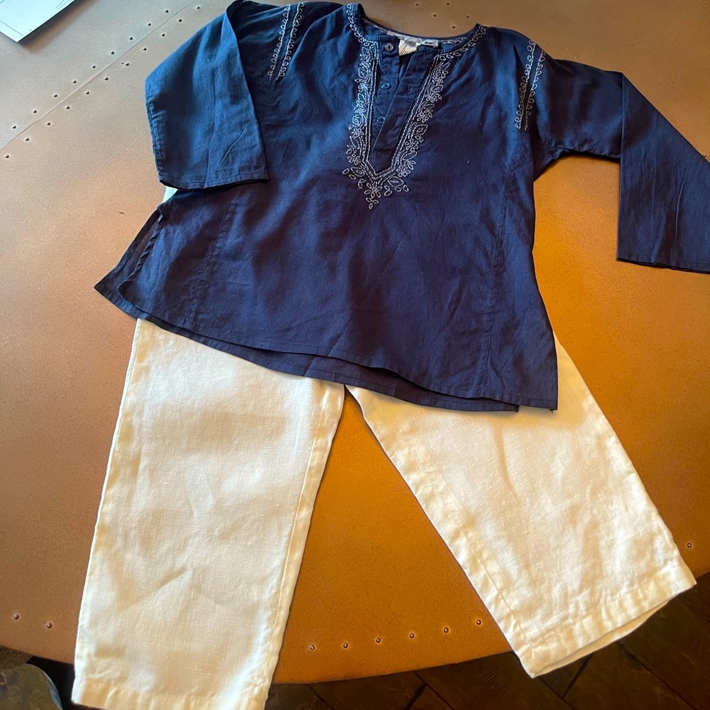 Adorable Bonpoint Linen/cotton spring outfit.
